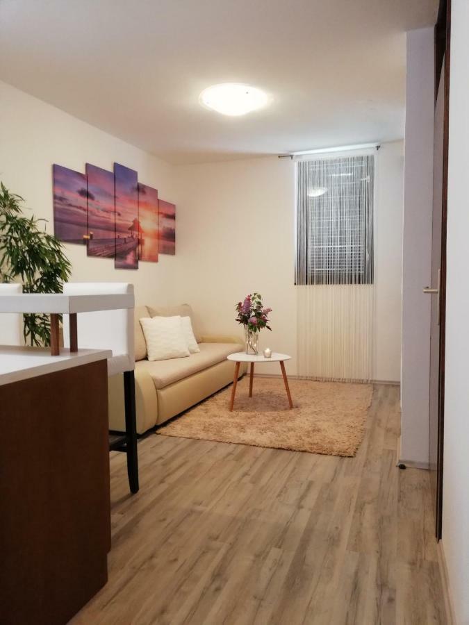 Nokturno Apartment, Self Check-In Poreč Kültér fotó